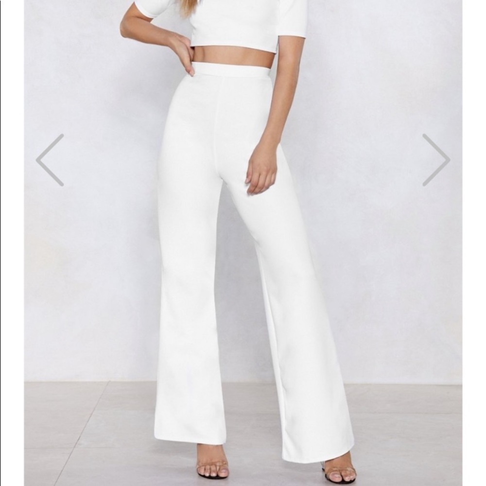 NWT White NastyGal Stretchy Crop 2 Piece, Size 2